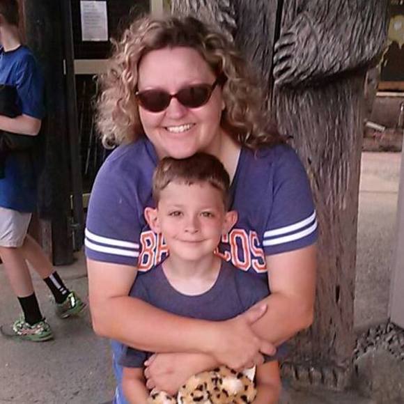 Meet your Posher, Sarah - Picture 1 of 1